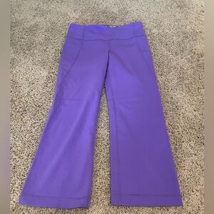 Lululemon vintage cropped flare leggings, size 4